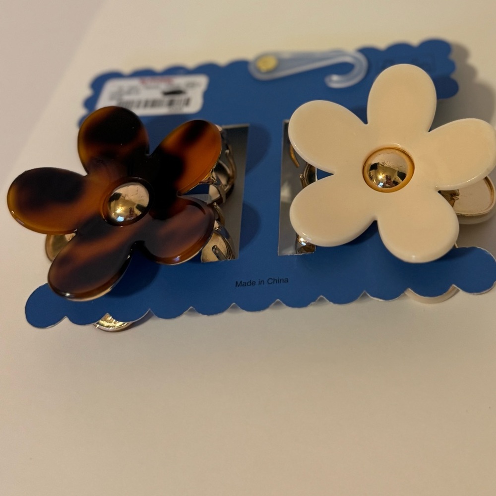 Big Acrylic Claw Flower Hair Clips Cream &Tortoiseshell NWT! - Picture 9 of 12